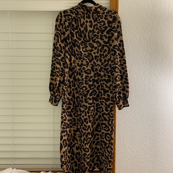 Dresses & Skirts - Cheetah Dress 🐆